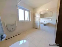 erstes Badezimmer im EG
