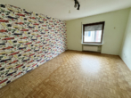 Zimmer OG - Ein Stück Weisenheimer Geschichte trifft Entwicklungschancen!