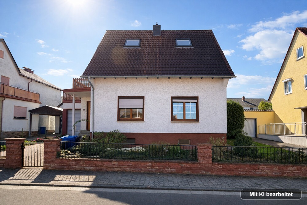 Straßenansicht
