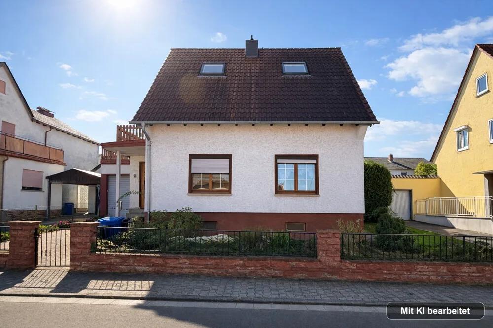 Straßenansicht