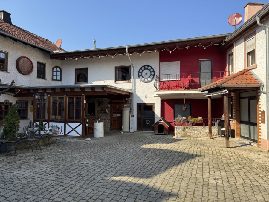 Zugang zum Woifässje und Wohnhaus