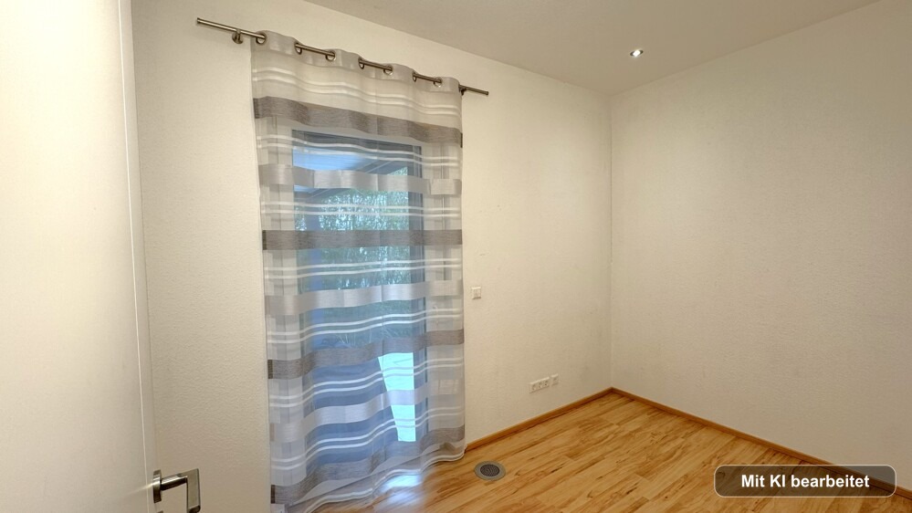 Büro EG