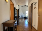 Flur - Ein Zuhause mit Ausblick und Charakter