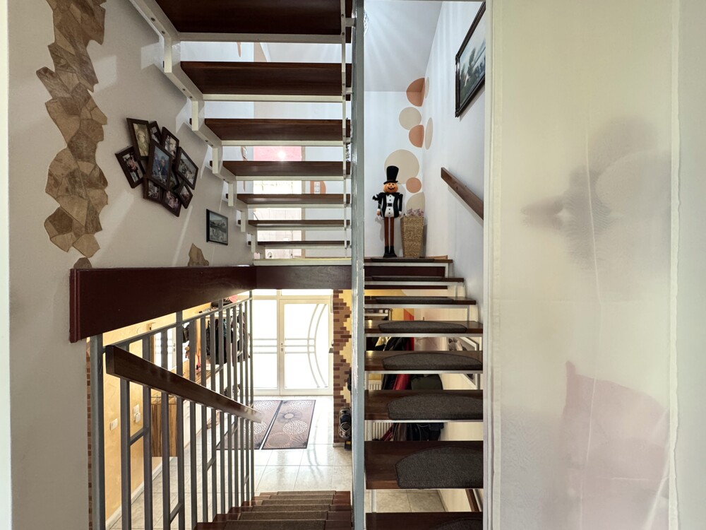 Split-Level