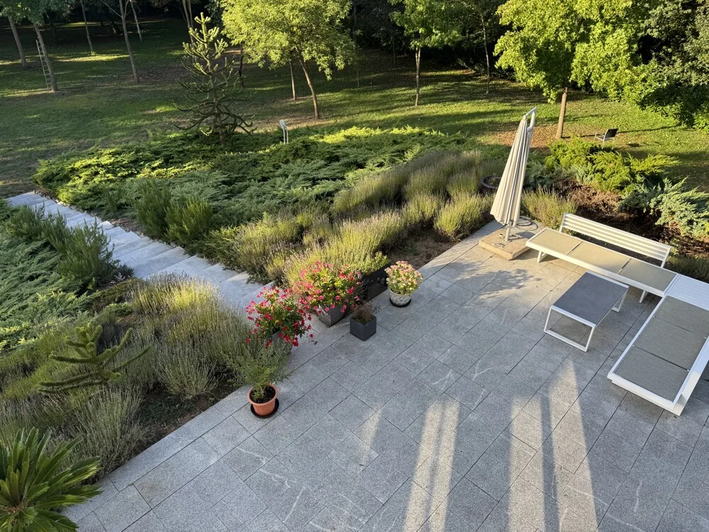 Blick auf die Terrasse