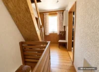 OG Mietshaus Flur