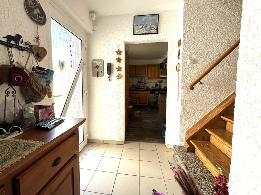 EG Mietshaus Flur