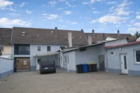 Blick aus dem Hof