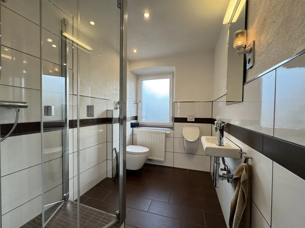 Badezimmer EG
