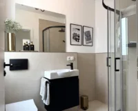 Gäste WC mit Dusche