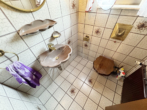 Gäste-WC - Exklusiver Bungalow mit Gartenidylle und Einliegerwohnung!