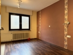 Zimmer EG - Neues Familienglück…