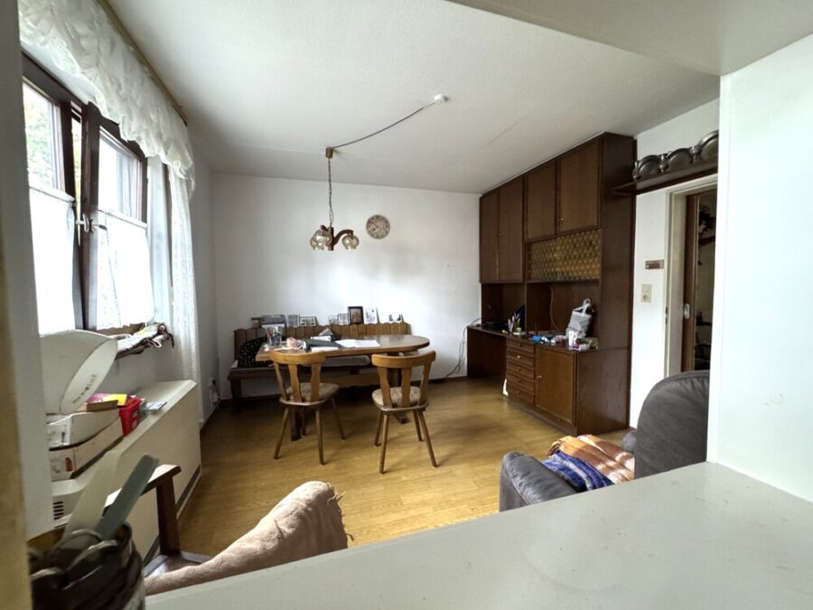 Büro EG