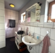 ...mit Badezimmer - Wohnen und Arbeiten an den Weinbergen !!