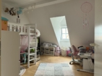 Kind 1 DG Wohnung - Stilvoll. Zeitlos. Einzigartig.