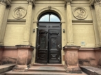 Haustür - Kapitalanlage-zentral-Tiefgarage