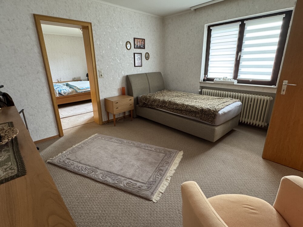 Schlafzimmer UG