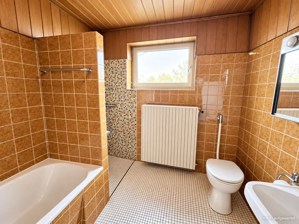 EG Tageslichtbad mit Dusche und Wanne
