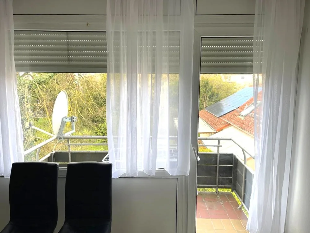 Balkon (Beispielwohnung)