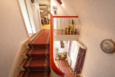 Treppenhaus OG - Altes Haus, neues Glück!