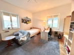 Schlafzimmer oder Atelier? - Viel Platz auf einer Ebene !!