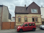 Aussenansicht - Älterer Charme sucht Kreativität