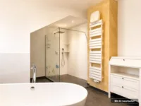 Dusche OG