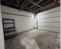 Mittlere Garage