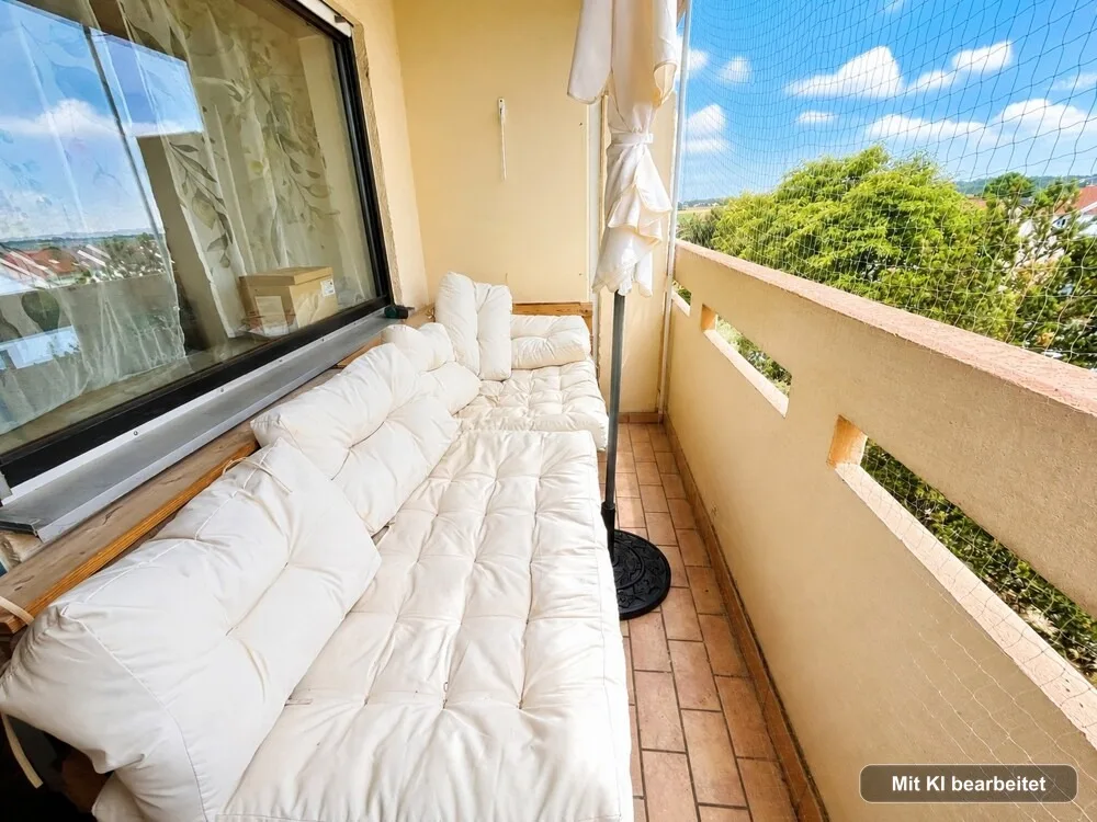 ... Zugang Balkon