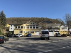 Ansicht vom Parkplatz - Café Orth, eine Institution